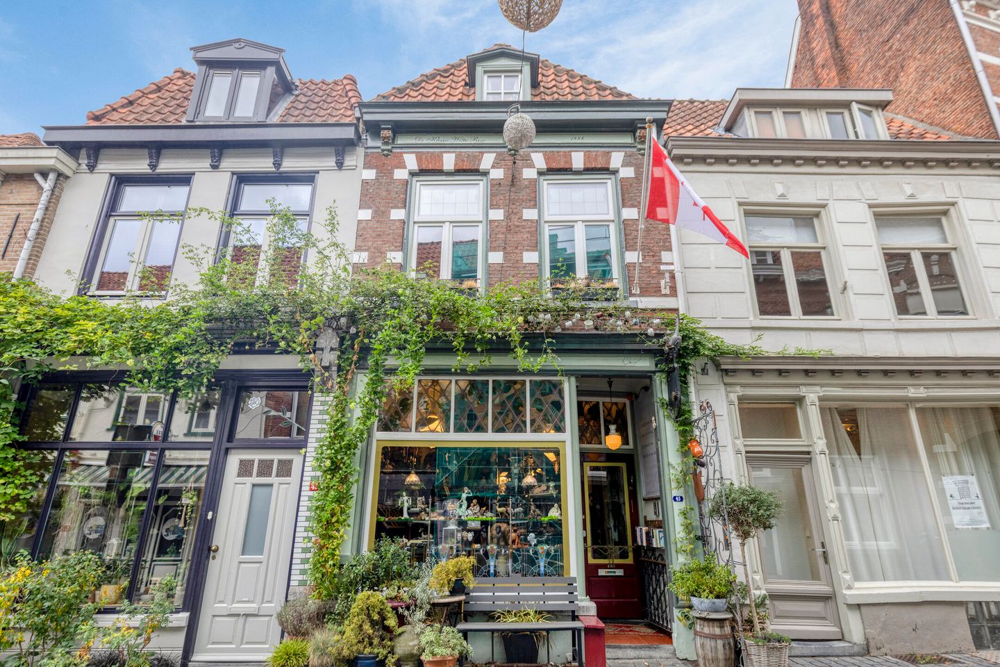 Bekijk foto 1 van Steenbergsestraat 45