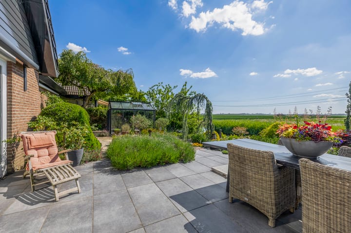 Photo 3 of Wilgenlaan 34