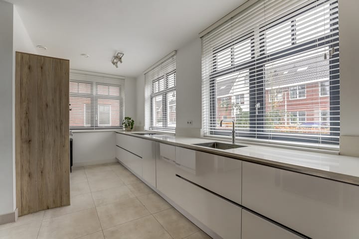 Photo 2 of Perzikengaarde 16