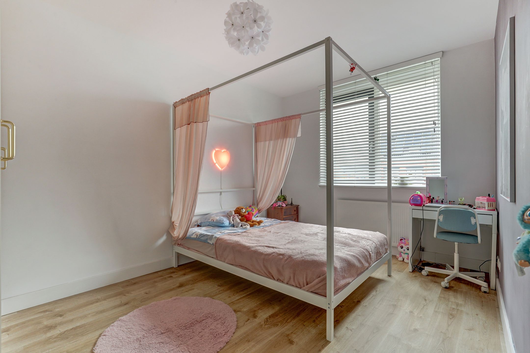 Photo 18 of Perzikengaarde 16