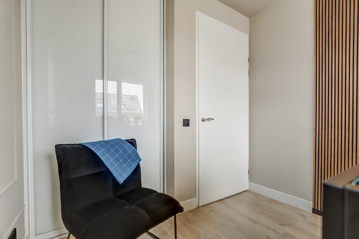 Photo 21 of Perzikengaarde 16