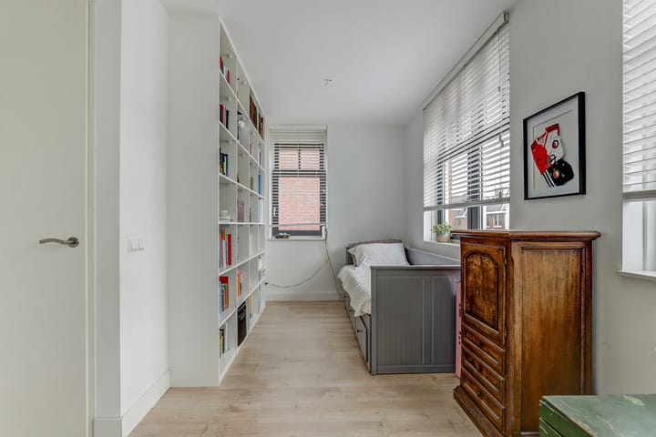 Photo 23 of Perzikengaarde 16