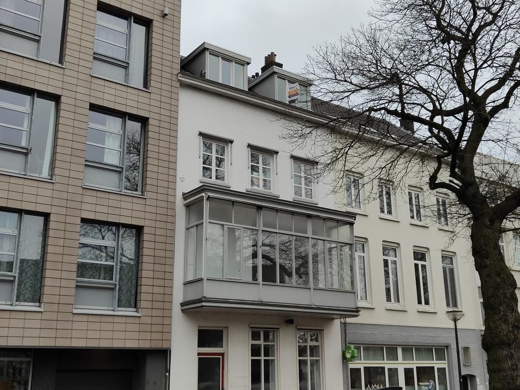 Photo 1 of Velperbuitensingel 12-1