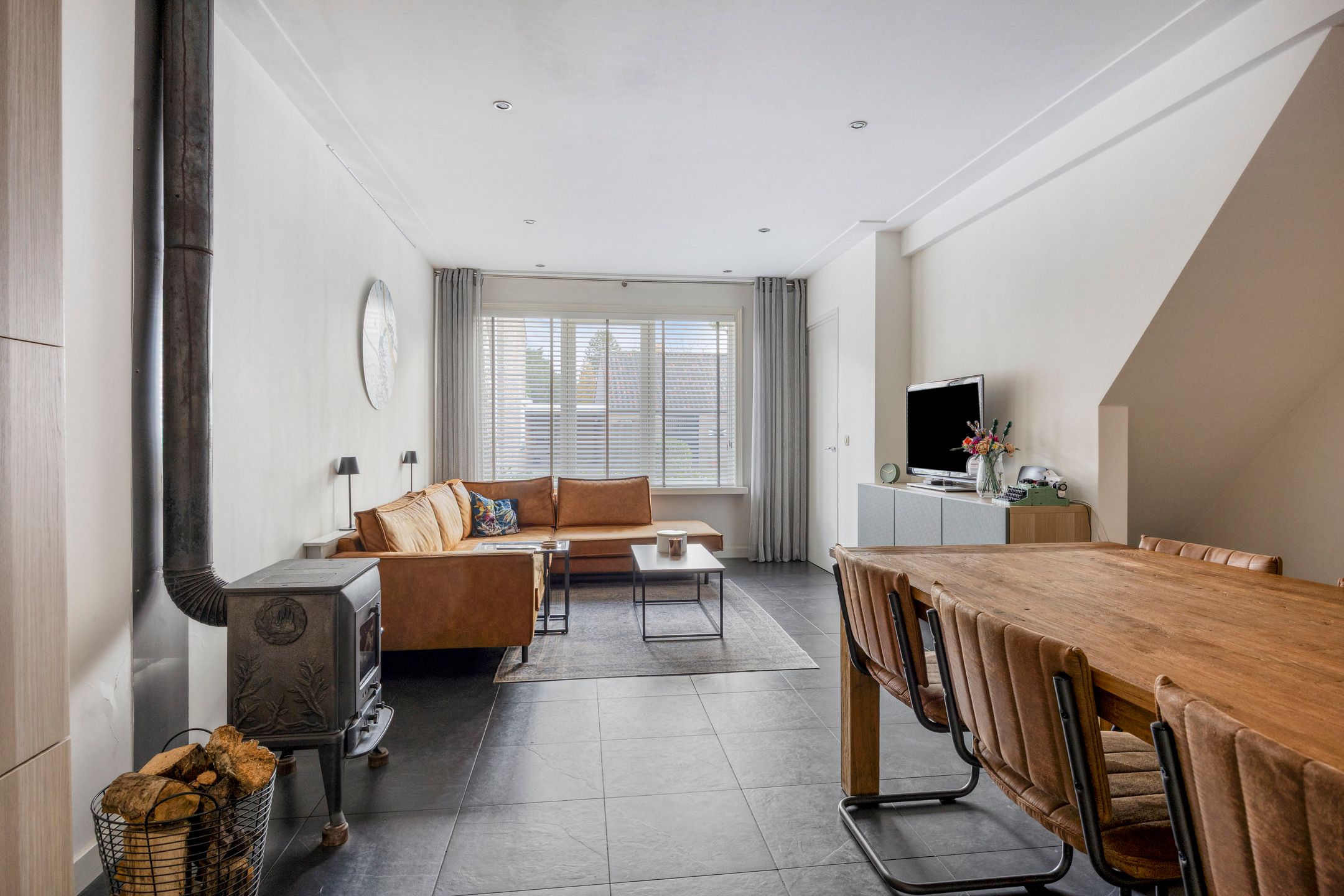 Foto 12 van Van Loëstraat 8