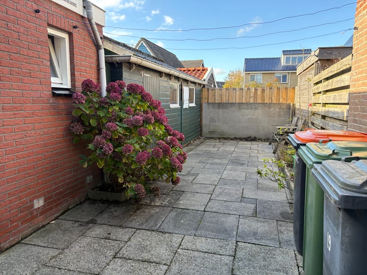 Photo 21 of De Ruyterstraat 19