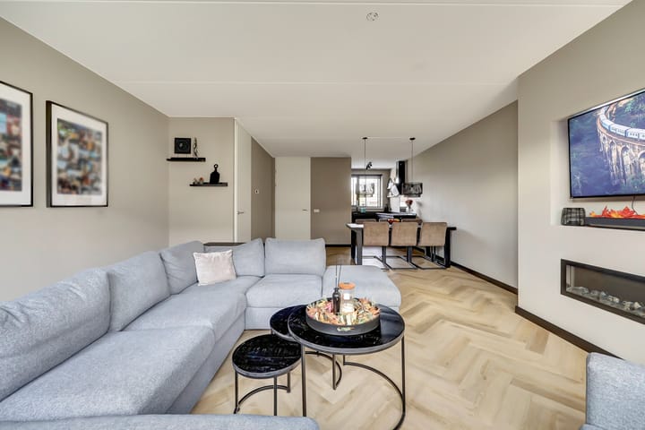 Photo 11 of De Ontmoeting 6