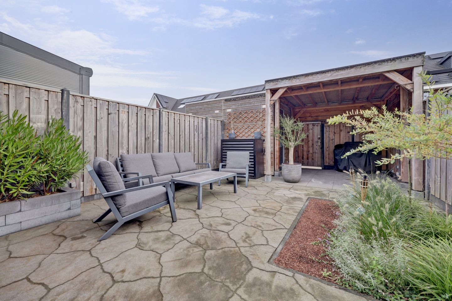 Photo 34 of De Ontmoeting 6