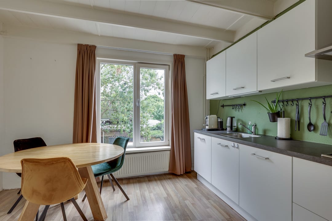 Foto 7 van Thomas a Kempisstraat 84-A