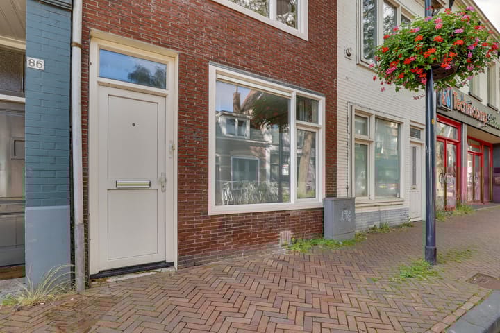 Foto 17 van Thomas a Kempisstraat 84-A