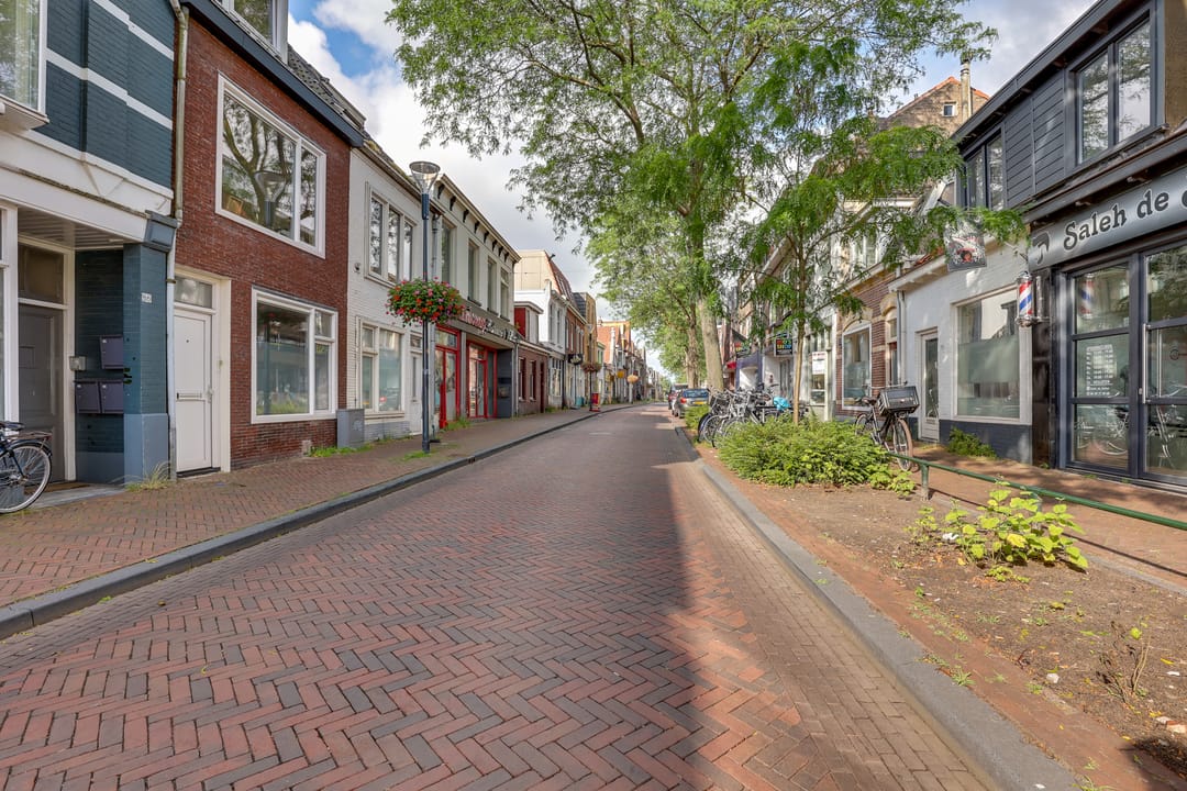 Foto 22 van Thomas a Kempisstraat 84-A