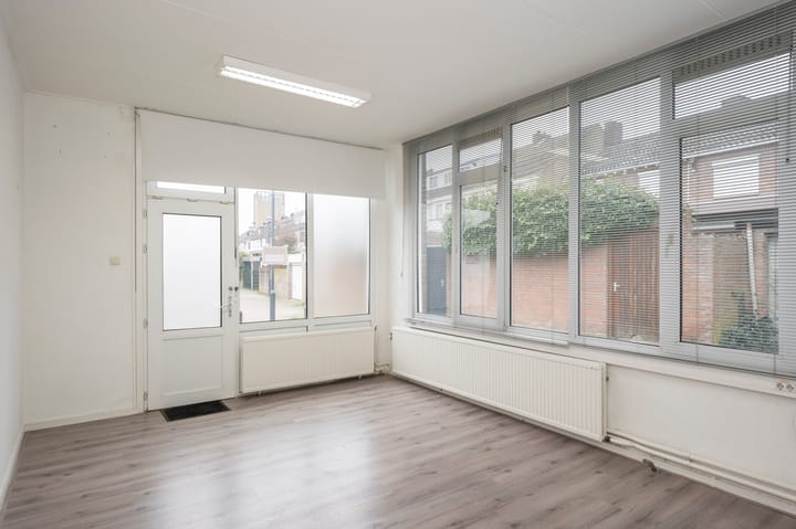 Photo 31 of Ruijs de Beerenbrouckstraat 1