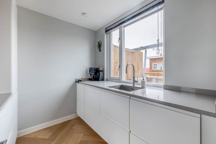 Foto 13 van Dollardstraat 4