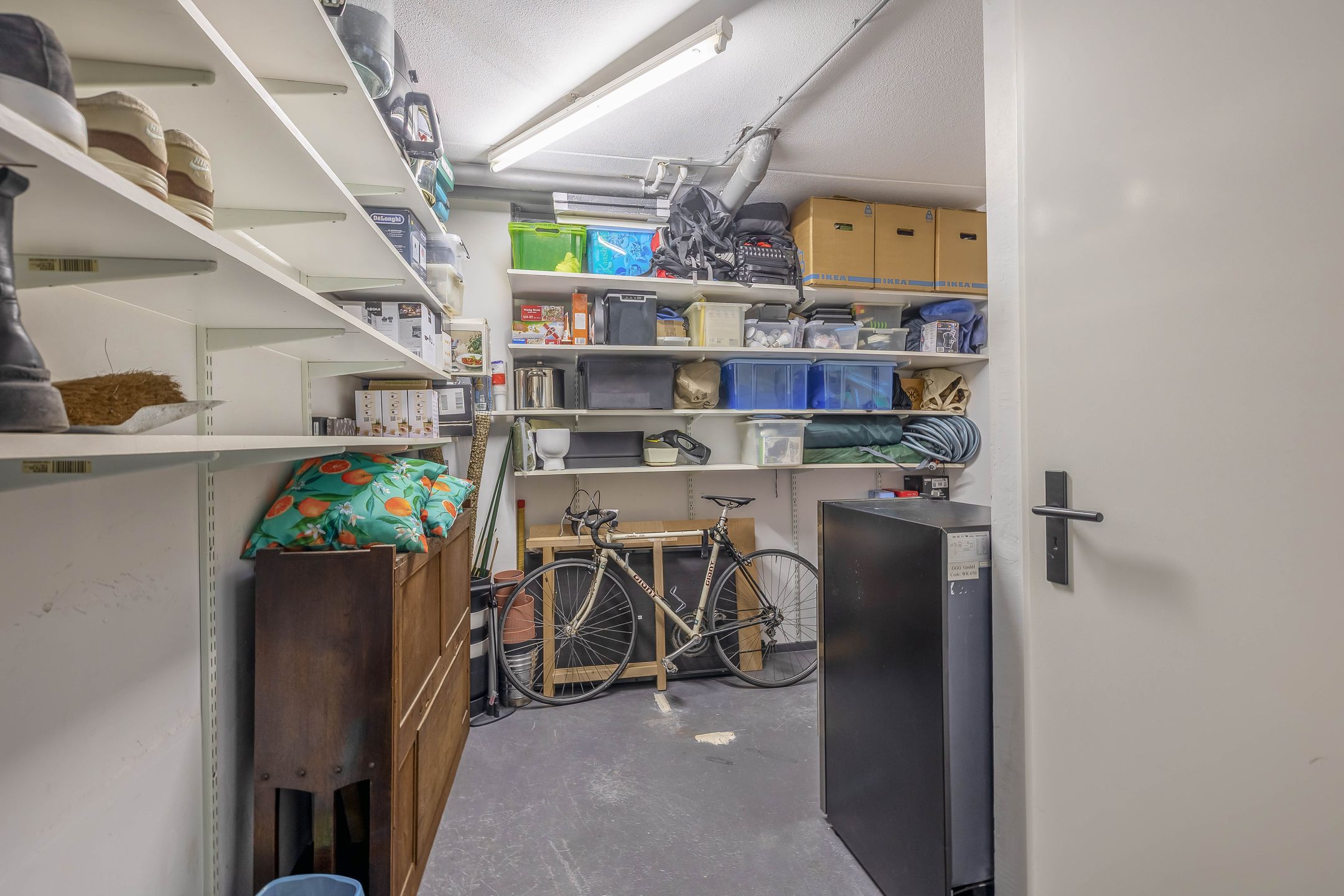 Photo 33 of Dollardstraat 4