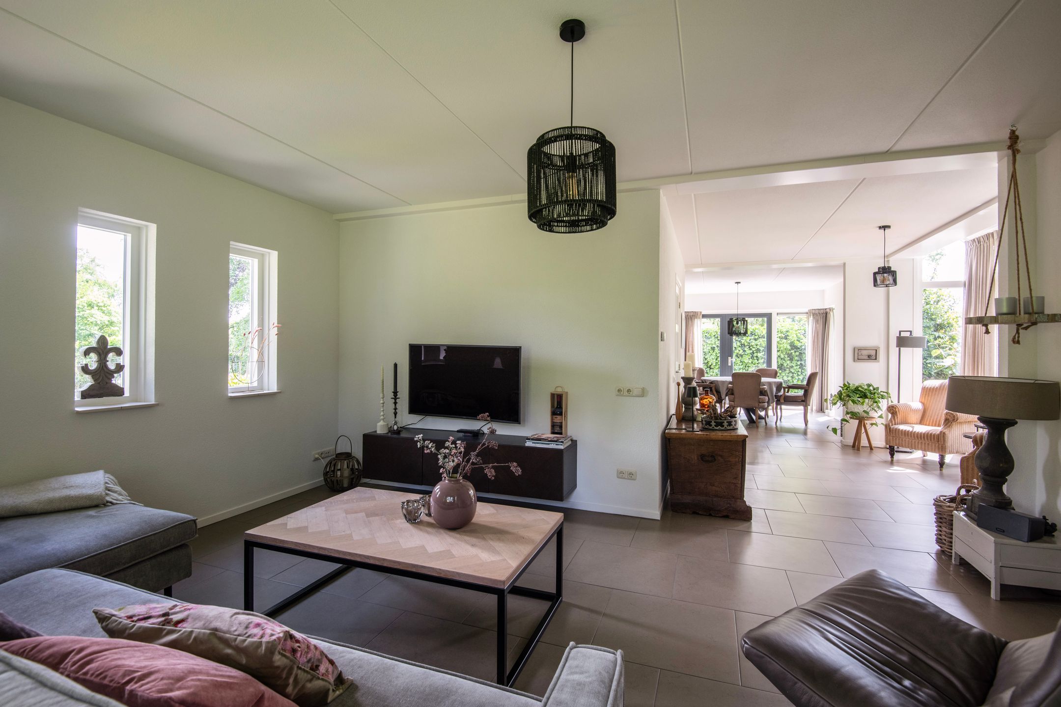 Foto 12 van Hoenderloseweg 145-B