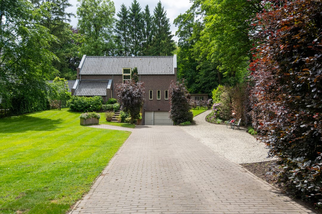 Foto 28 van Hoenderloseweg 145-B