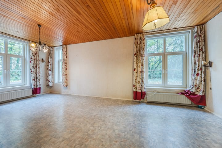 Photo 22 of Heinsbergsestraat 8