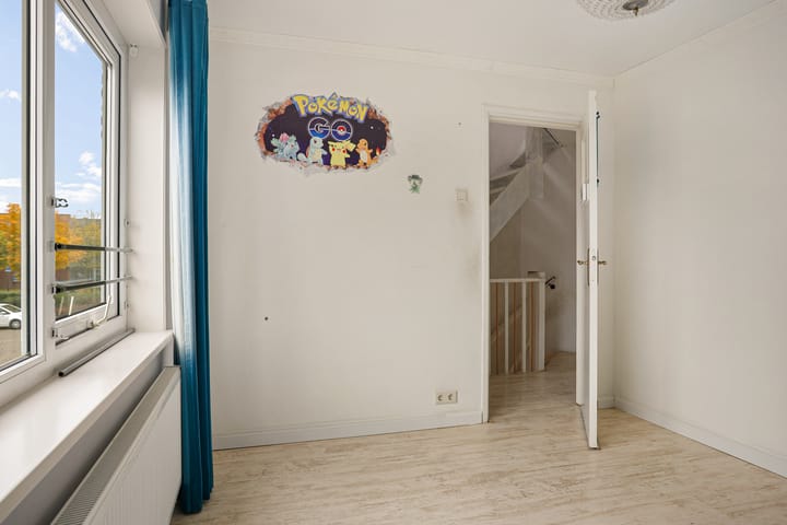 Photo 23 of Diepenbrockstraat 10