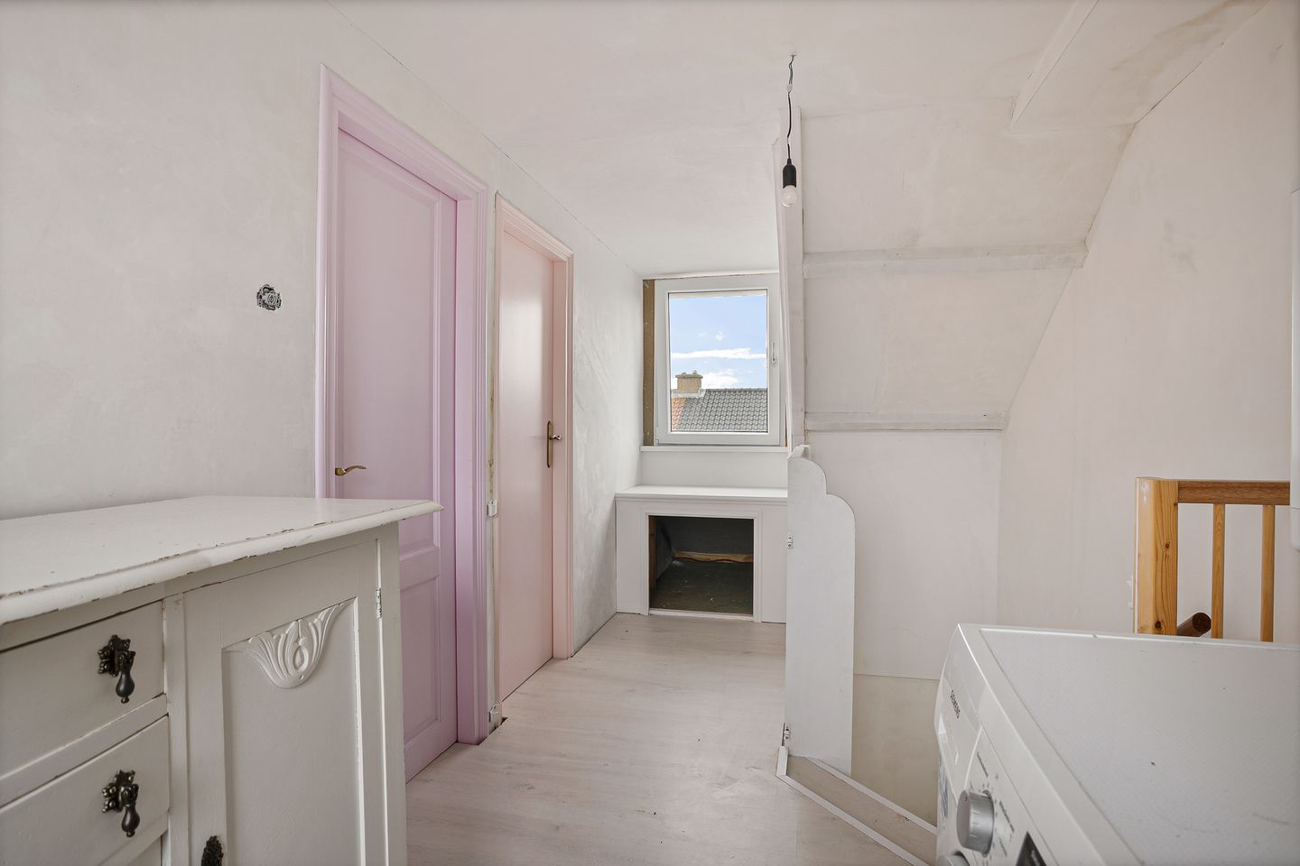 Photo 29 of Diepenbrockstraat 10