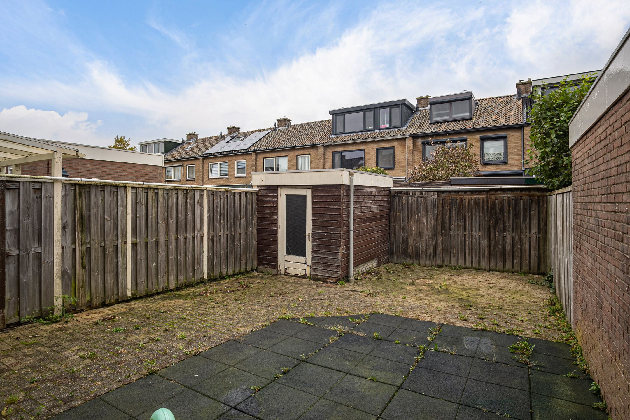 Photo 39 of Diepenbrockstraat 10