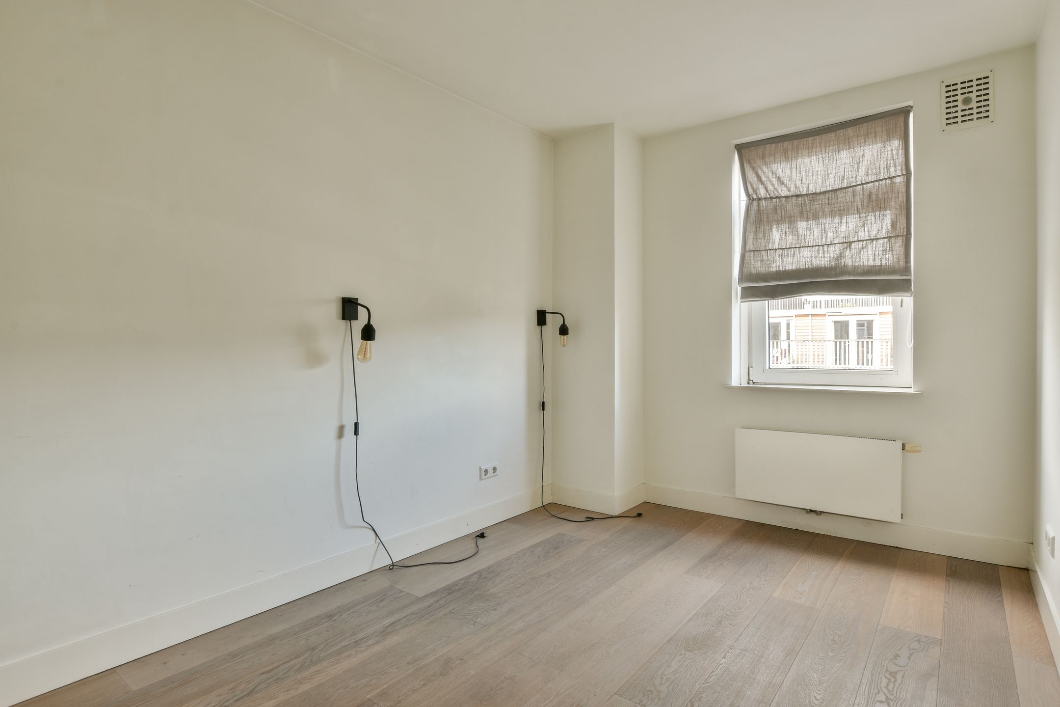 Photo 9 of Borssenburgstraat 24-4