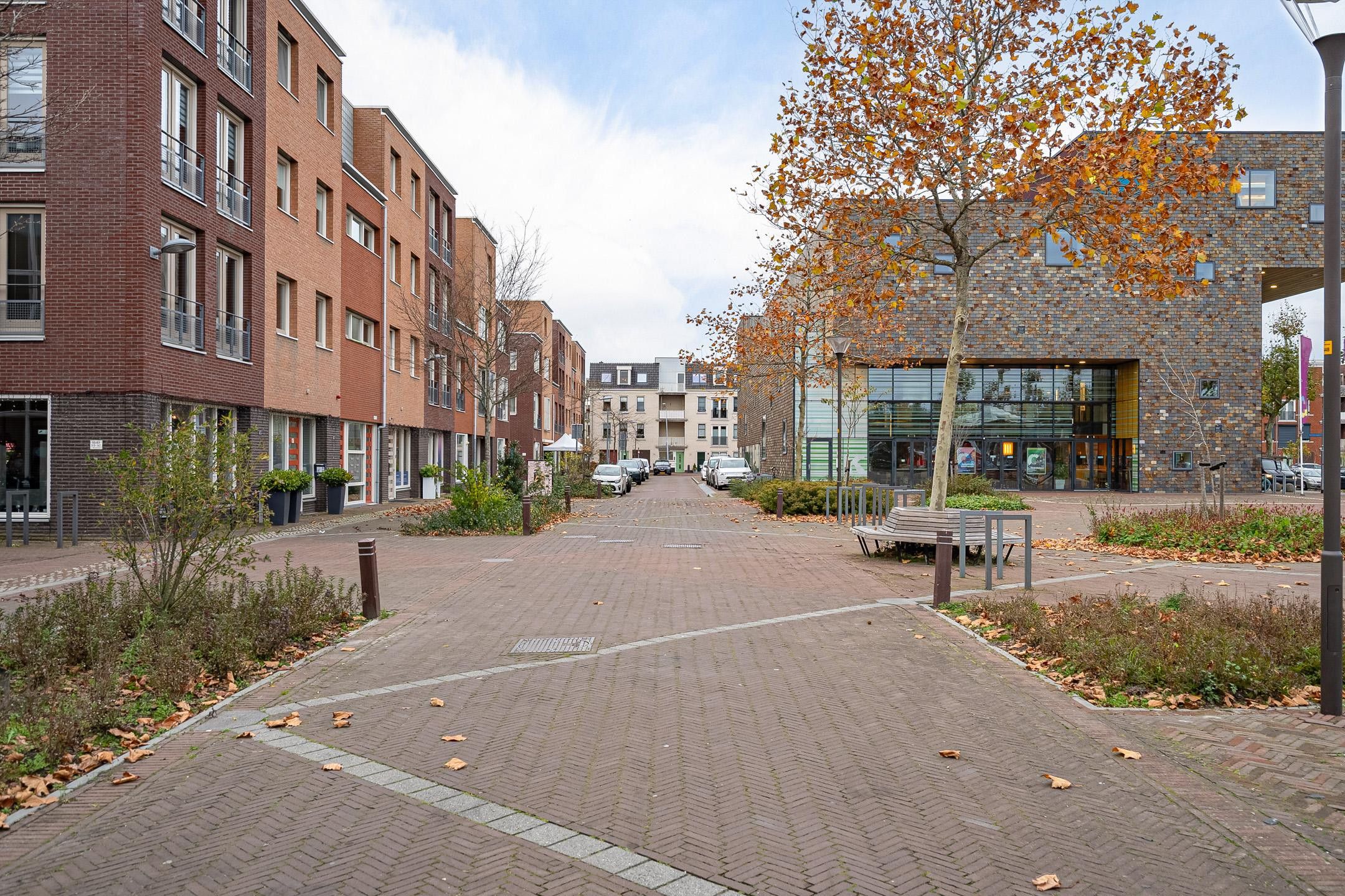 Foto 48 van Elemastraat 163