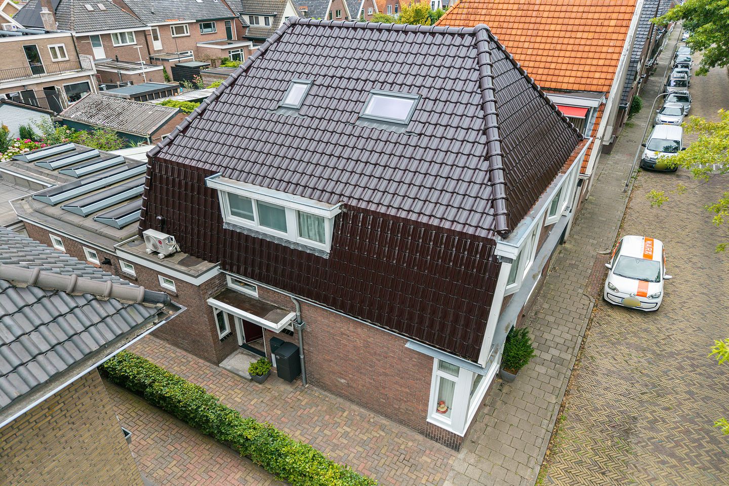 Foto 49 van van Echtenstraat 106