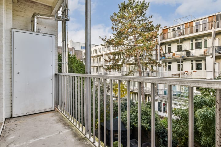 Photo 3 of Borssenburgstraat 24-2