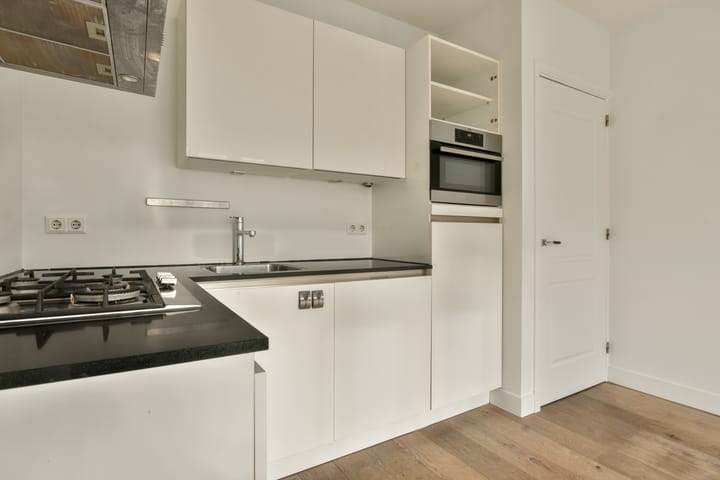 Photo 4 of Borssenburgstraat 24-2