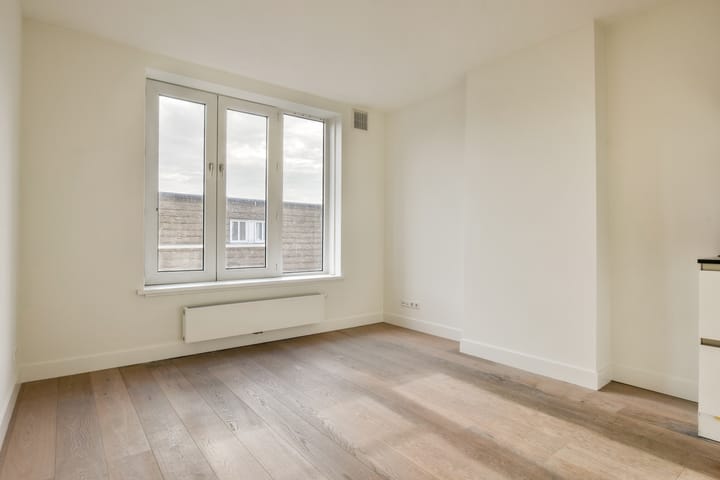 Photo 5 of Borssenburgstraat 24-3