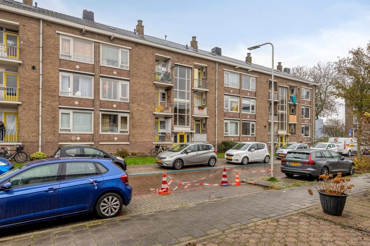 Photo 4 of Louise de Colignystraat 22