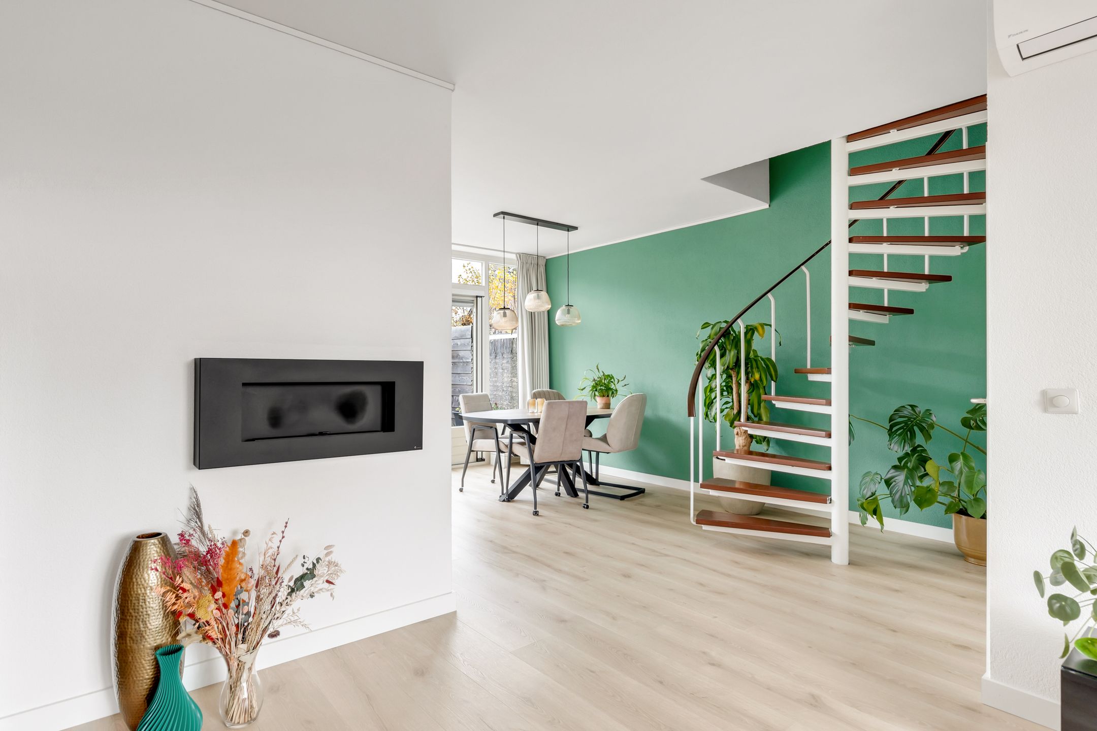 Photo 9 of Bizetlaan 13