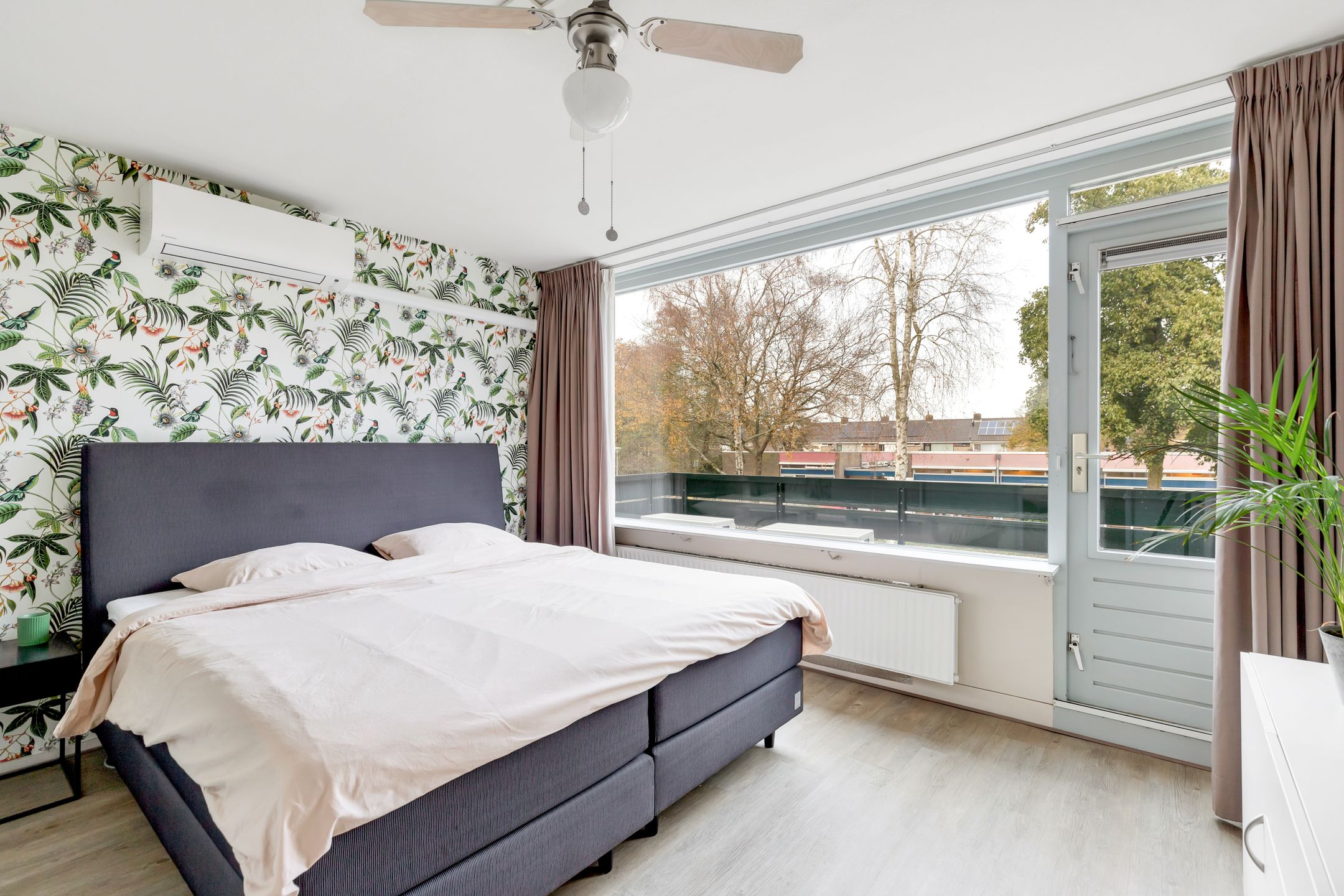 Photo 15 of Bizetlaan 13