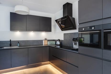 Pater Hubertuscour 13 tertiary image