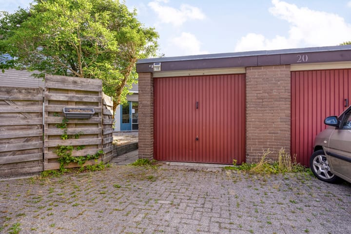 Photo 34 of Krodde 18