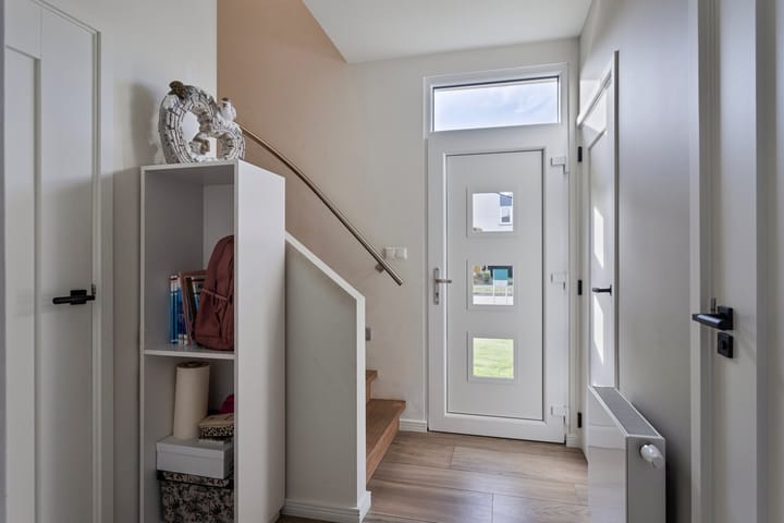 Foto 4 van Burg. Van Ginnekenstraat 11