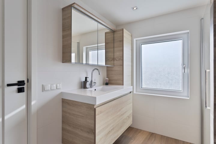 Foto 29 van Burg. Van Ginnekenstraat 11