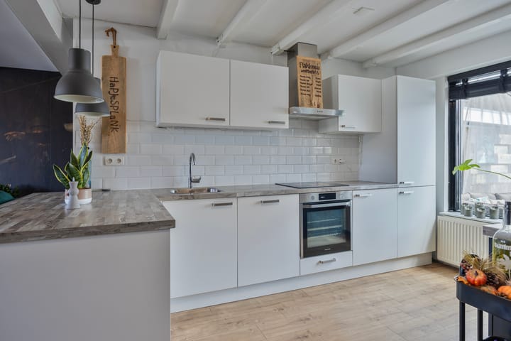 Photo 20 of Molendijk 15