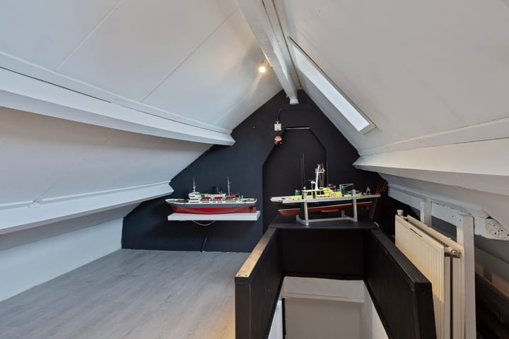 Photo 33 of Molendijk 15