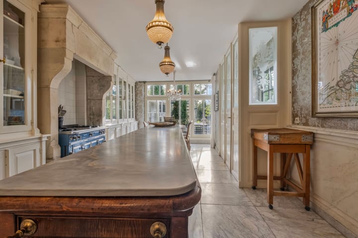 Photo 12 of Grotestraat 37