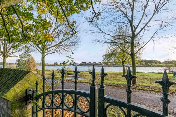 Photo 35 of Grotestraat 37