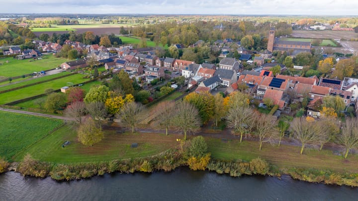 Photo 42 of Grotestraat 37