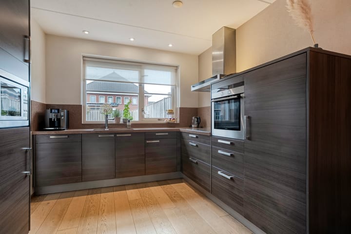 Photo 6 of Cavaljéstraat 39