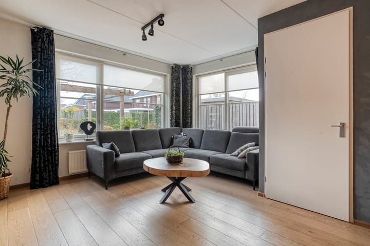 Photo 11 of Cavaljéstraat 39