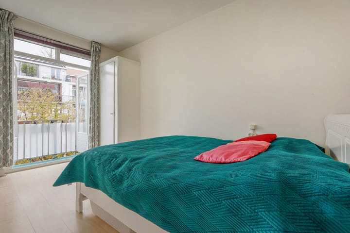 Foto 11 van Woestduinstraat 34-1