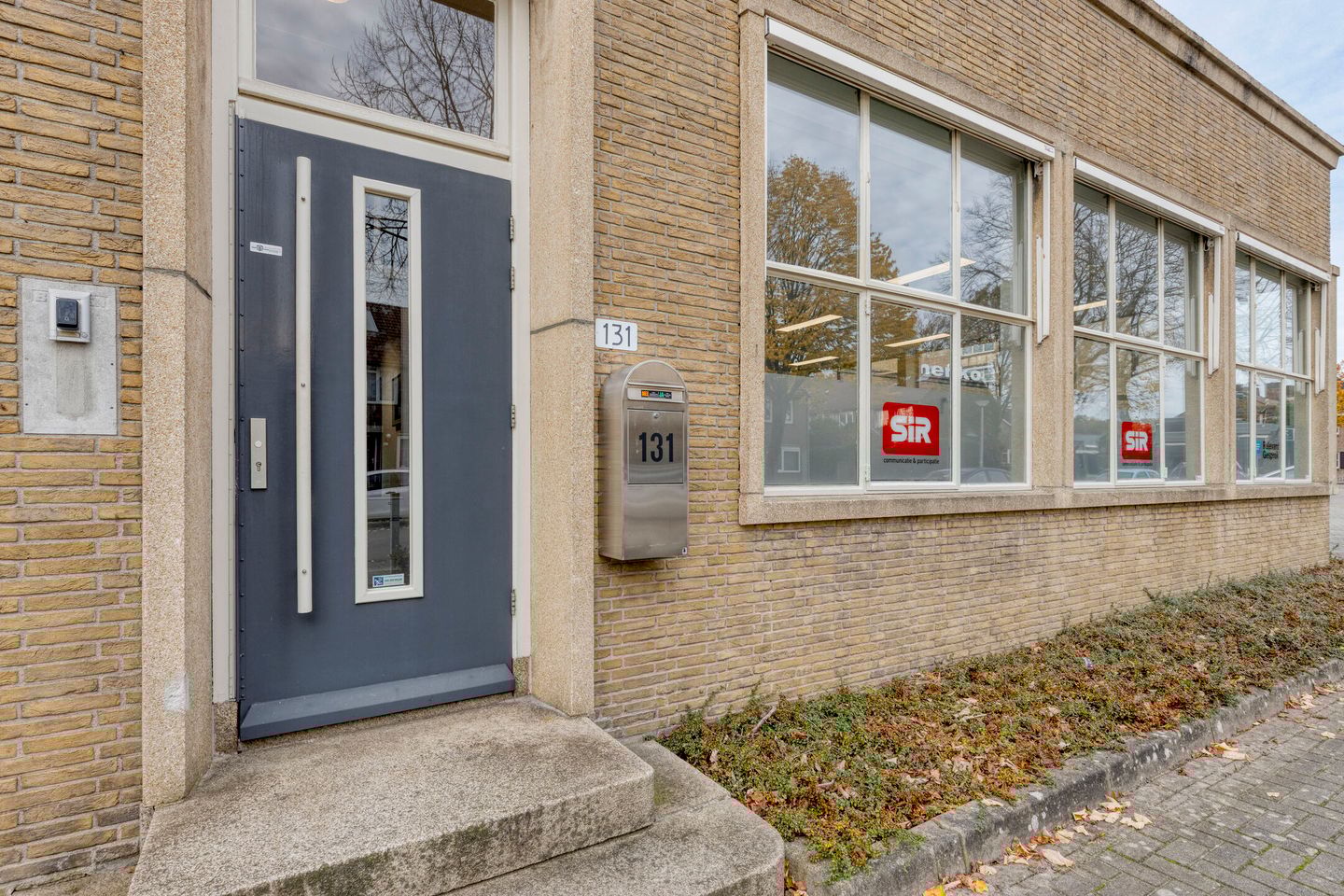 View photo 3 of Voortsweg 131