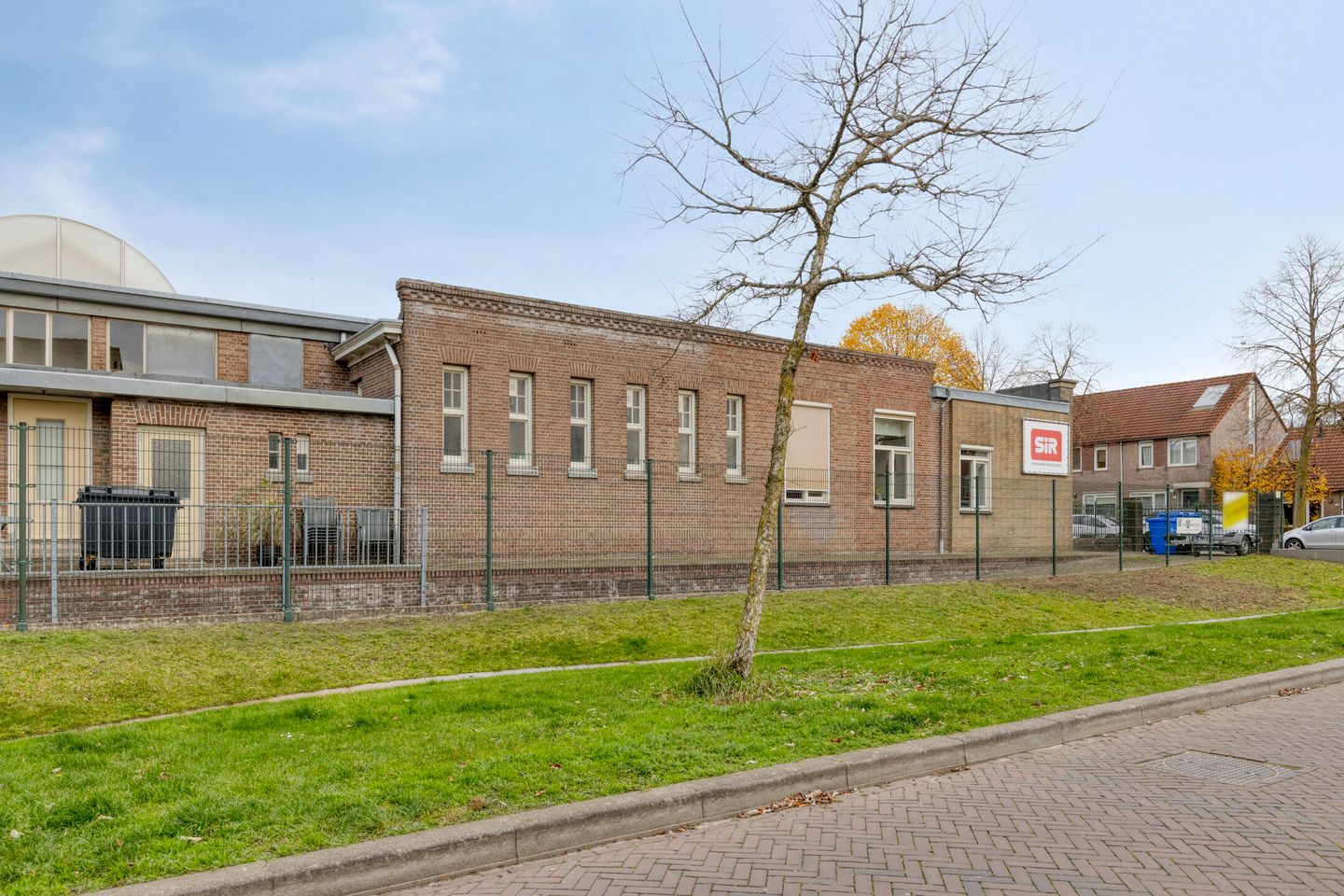 View photo 2 of Voortsweg 131