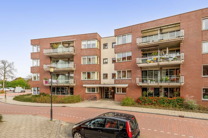 Photo 3 of Burgemeester Nederveenlaan 15