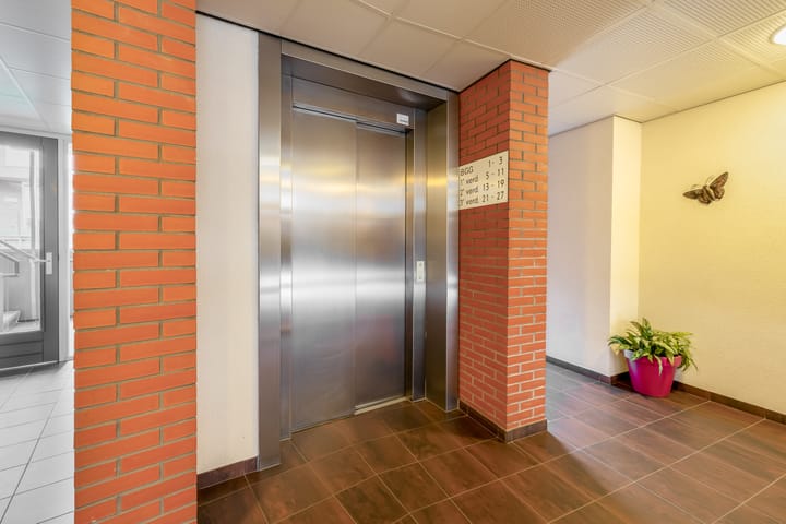 Photo 6 of Burgemeester Nederveenlaan 15