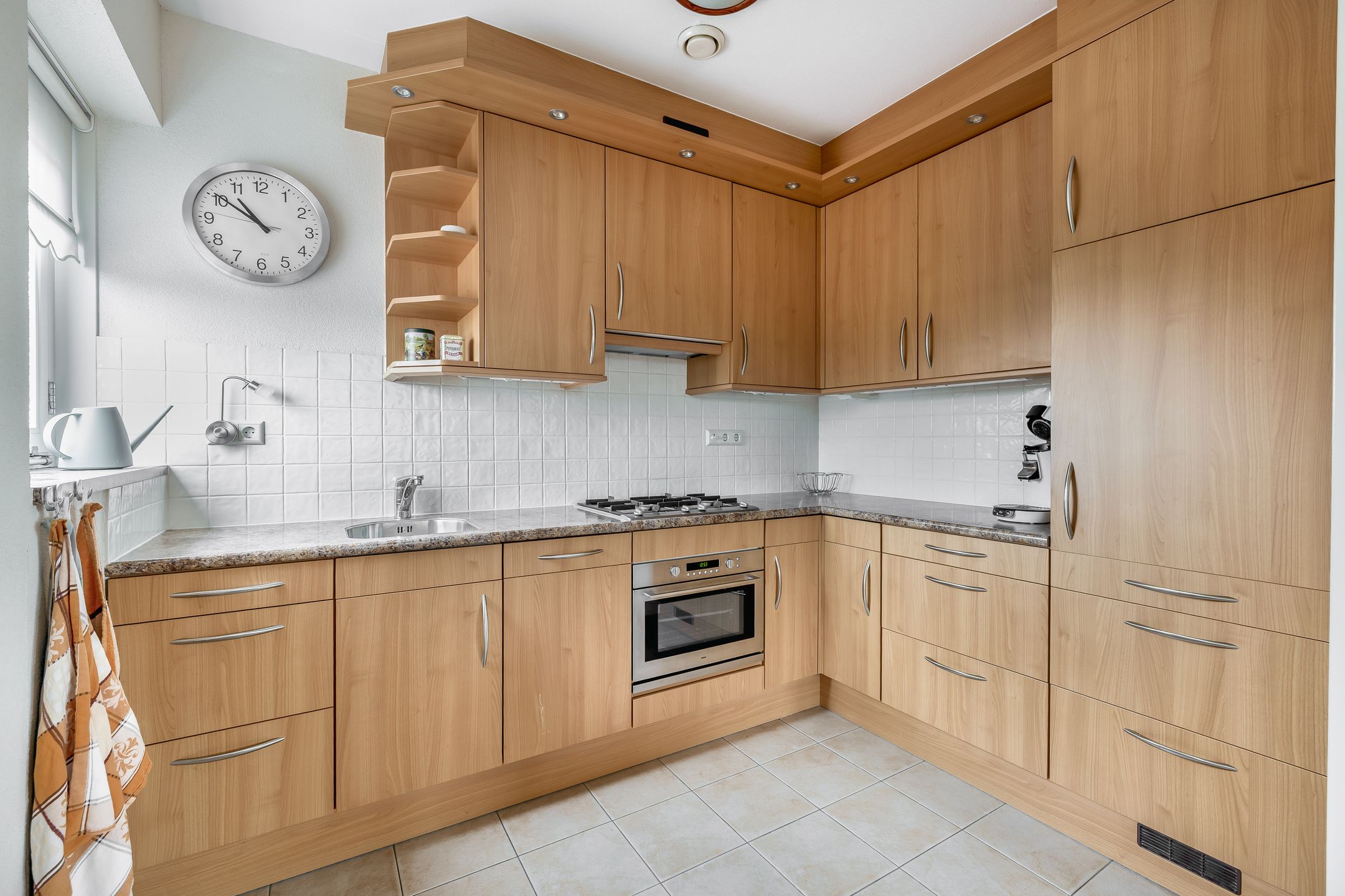 Photo 18 of Burgemeester Nederveenlaan 15