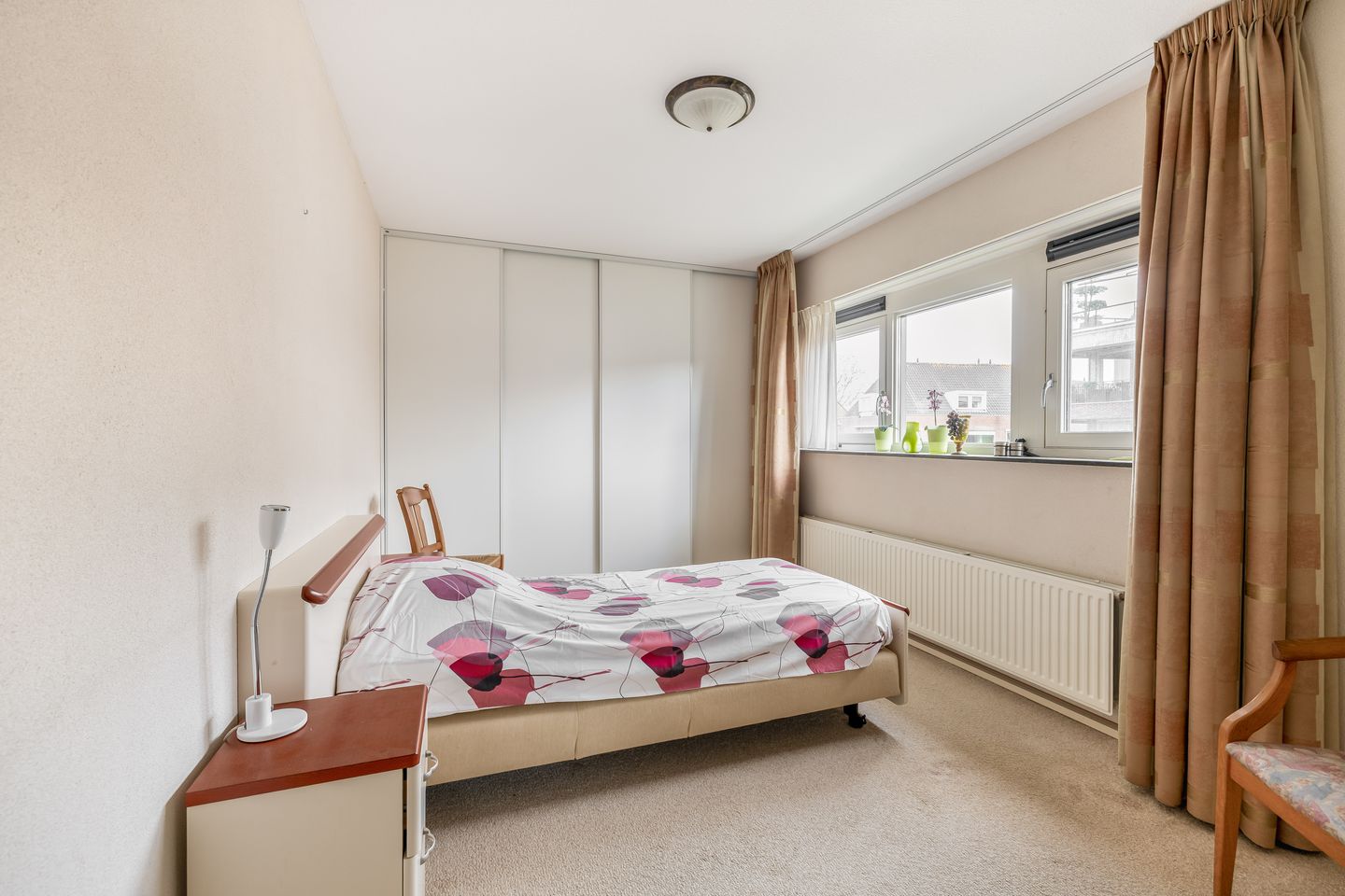 Photo 19 of Burgemeester Nederveenlaan 15